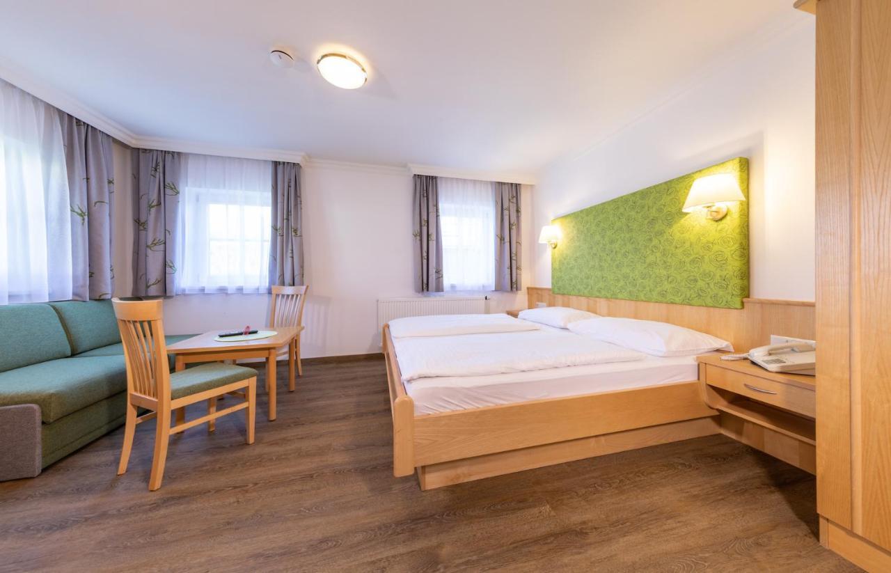 Reiters Wohlfuehlhotel Haus im Ennstal Bagian luar foto